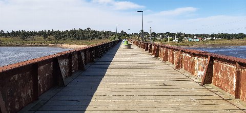 Puente Ferroviario Parque del Plata
